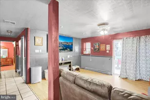 1060 Oakdale Dr, Pottstown, PA 19464 - Photo 18