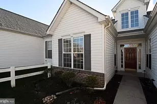 24 Newbury Way, Lansdale, PA 19446 - Photo 2