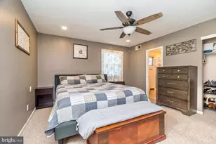 245 Cherry Ln, Lansdale, PA 19446 - Photo 18