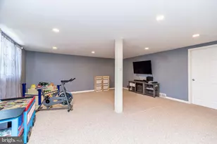 245 Cherry Ln, Lansdale, PA 19446 - Photo 28