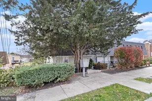 215 W 3rd Ave, Conshohocken, PA 19428 - Photo 2