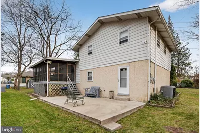 908 Pershing Road, Penllyn, PA 19422 - Photo 2