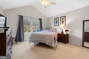 124 Hollybush Cir, Souderton, PA 18964 - Photo 16