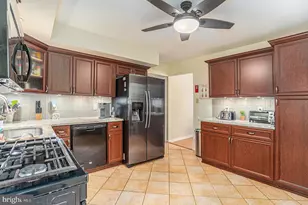 1585 Edgewood Ave, Abington, PA 19001 - Photo 14