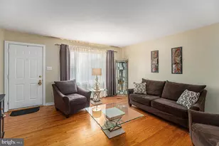 1585 Edgewood Ave, Abington, PA 19001 - Photo 4