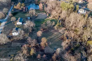 2563 Wasser Rd, East Greenville, PA 18041 - Photo 64