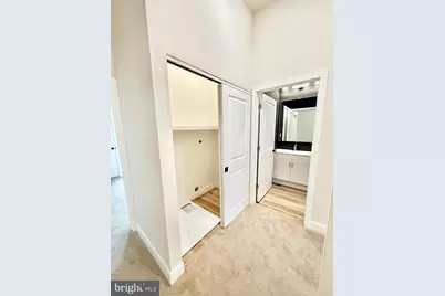 151 N York Street #D1, Pottstown, PA 19464 - Photo 10