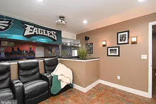 340 Vanderbilt Ln, Harleysville, PA 19438 - Photo 42