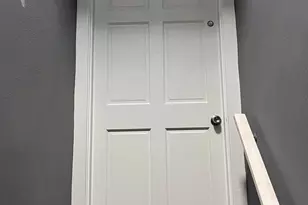 27 N Hanover St, Pottstown, PA 19464 - Photo 4