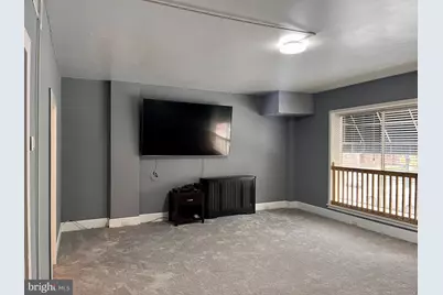 27 N Hanover Street, Pottstown, PA 19464 - Photo 6