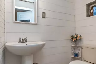 208 E Broad St, Souderton, PA 18964 - Photo 18