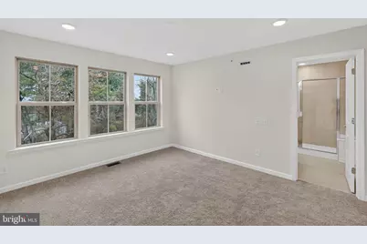 103 Beacon Court #10102, Royersford, PA 19468 - Photo 8