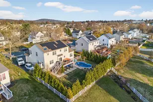 81 Pebble Beach Ln, Pottstown, PA 19464 - Photo 40