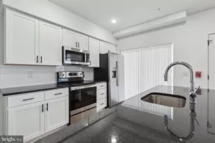 905 Forest Ln, Schwenksville, PA 19473 - Photo 2