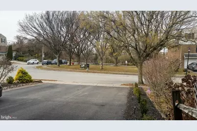 133 Sutcliffe Lane, Conshohocken, PA 19428 - Photo 2