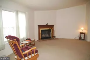 412 Westbury Dr, Souderton, PA 18964 - Photo 4