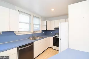 621 N Forest, Norristown, PA 19403 - Photo 16