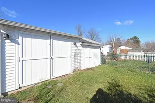 621 N Forest, Norristown, PA 19403 - Photo 36