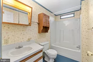 907 Lakeview Dr, Green Lane, PA 18054 - Photo 26