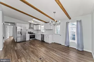 738 Aspen Cir, Red Hill, PA 18076 - Photo 8