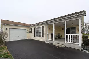2005 Highland Ct, North Wales, PA 19454 - Photo 1