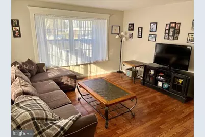 656 Honeysuckle Way, Pennsburg, PA 18073 - Photo 6