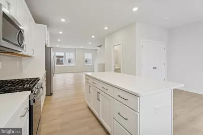 19 E Front Street, Bridgeport, PA 19405 - Photo 8