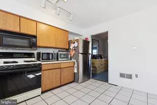 106 Stayman Dr, North Wales, PA 19454 - Photo 12