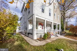 19 Glenwood Ave, Collegeville, PA 19426 - Photo 2