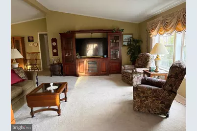 30 Greenbriar Court, Harleysville, PA 19438 - Photo 2