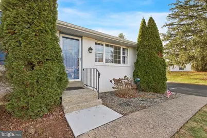 603 Donna Drive, Norristown, PA 19403 - Photo 4