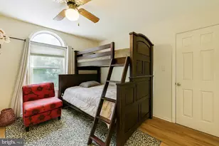 100 Victoria Dr, Montgomeryville, PA 18936 - Photo 12