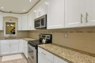 100 Victoria Dr, Montgomeryville, PA 18936 - Photo 4