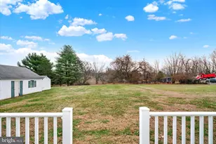 540 Gilbertsville Rd, Gilbertsville, PA 19525 - Photo 4