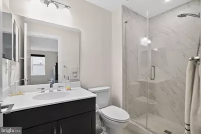 912 Riverplace Drive #M, Conshohocken, PA 19428 - Photo 14