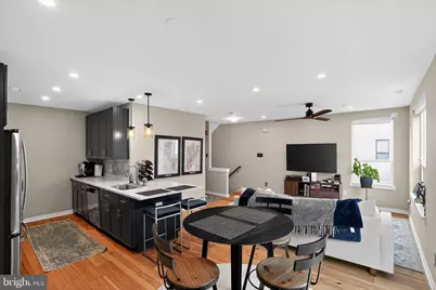 912 Riverplace Drive #M, Conshohocken, PA 19428 - Photo 2
