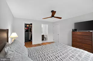 912 Riverplace Dr, Conshohocken, PA 19428 - Photo 16