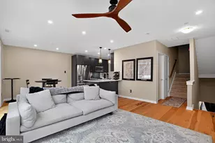 912 Riverplace Dr, Conshohocken, PA 19428 - Photo 4