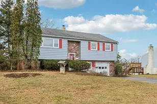 1275 Winchester Pl, Red Hill, PA 18076 - Photo 4