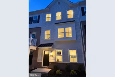 7 Moran Place, Bridgeport, PA 19405 - Photo 2