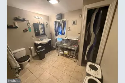 9 E Basin Street, Norristown, PA 19401 - Photo 24