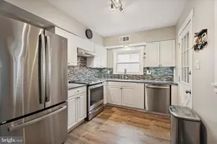 627 N Forrest Ave, Jeffersonville, PA 19403 - Photo 6