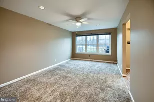 557 Broxton Ct, Harleysville, PA 19438 - Photo 12