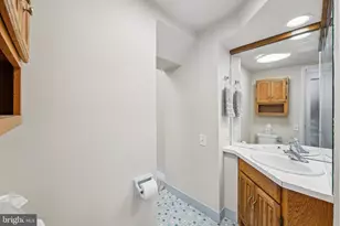 1212 Rebel Hill Rd, Conshohocken, PA 19428 - Photo 14