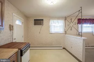 1435 Walnut St, Norristown, PA 19401 - Photo 12