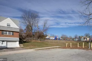 1435 Walnut St, Norristown, PA 19401 - Photo 44