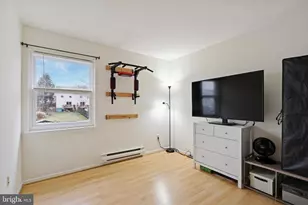 421 Blaker Dr, East Greenville, PA 18041 - Photo 18