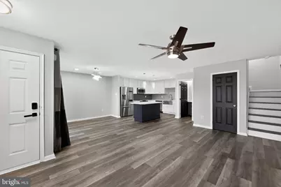 5506 Drawbridge Court, Royersford, PA 19468 - Photo 4