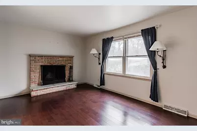 705 Falcon Drive, Glenside, PA 19038 - Photo 18