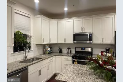 8 Manchester Drive, Hatboro, PA 19040 - Photo 2